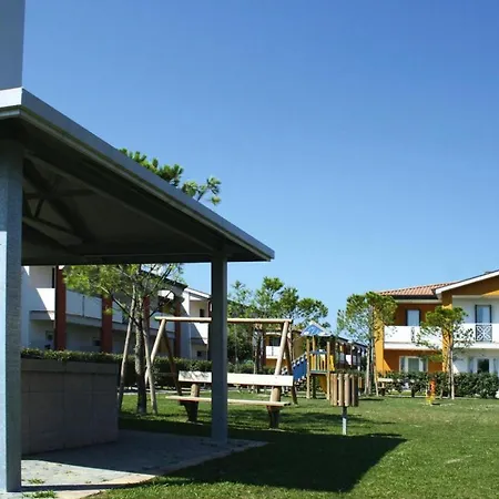 Apartment In Villaggio Ai Pini In Lido Altanea Caorle